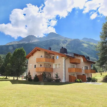 God Mez B1 Apartmán *